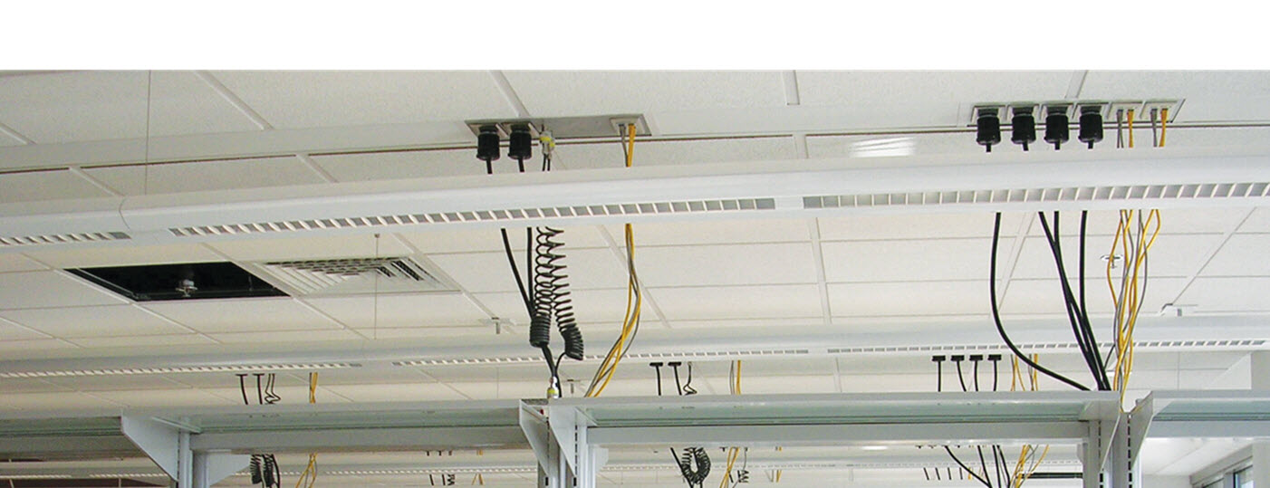 LabLink’s Ceiling Service Panels offer maximum flexibility for today’s modern lab