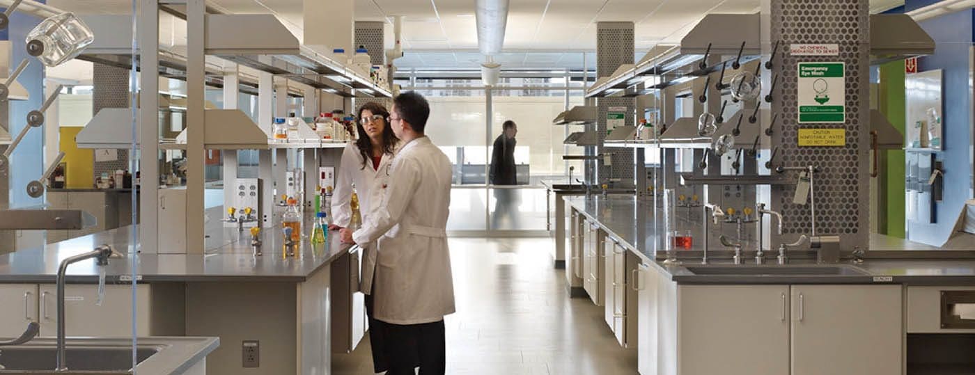 Custom connectivity solutions for your lab space